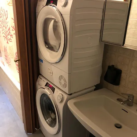 Casa Gianduia Davanti Al Grattacielo Appartement