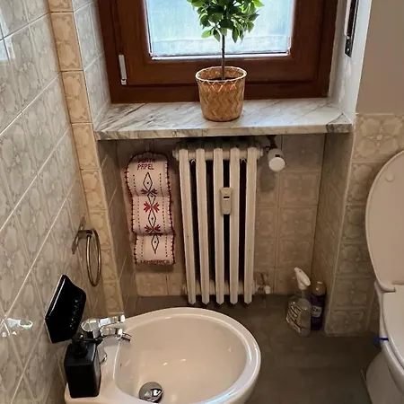 Apartamento Casa Gianduia Davanti Al Grattacielo Turim